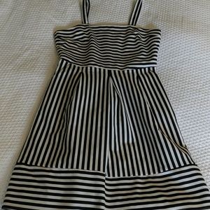 Striped dress with pockets